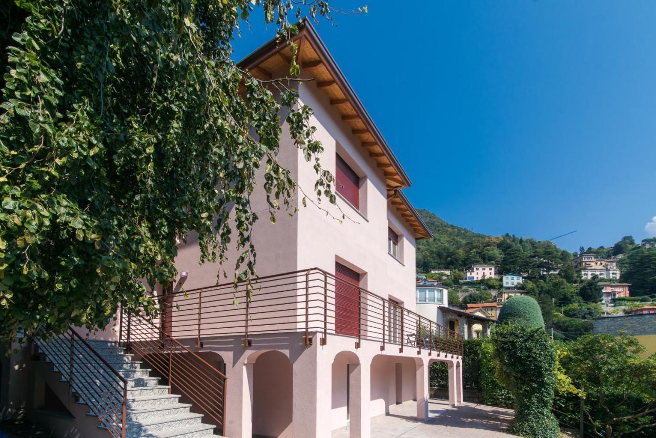 Villa Vittoria - The House Of Travelers 切尔诺比奥 外观 照片
